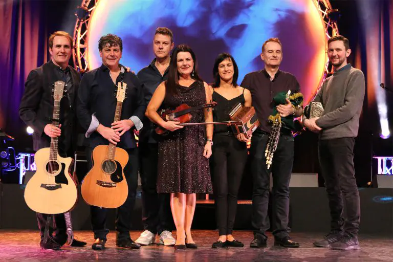 Group picture of musicians.