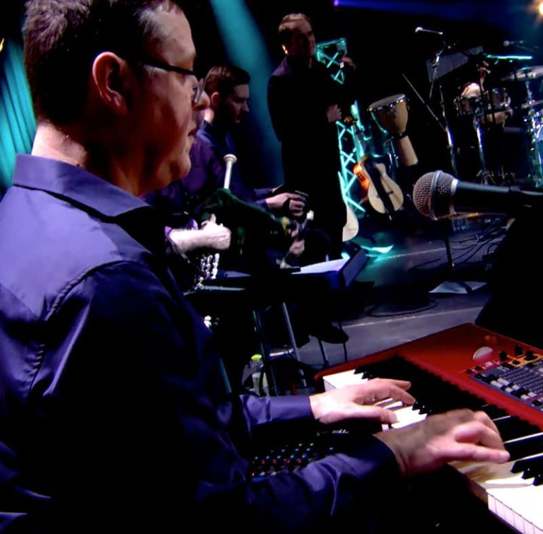 Graham Henderson on the keyboard.
